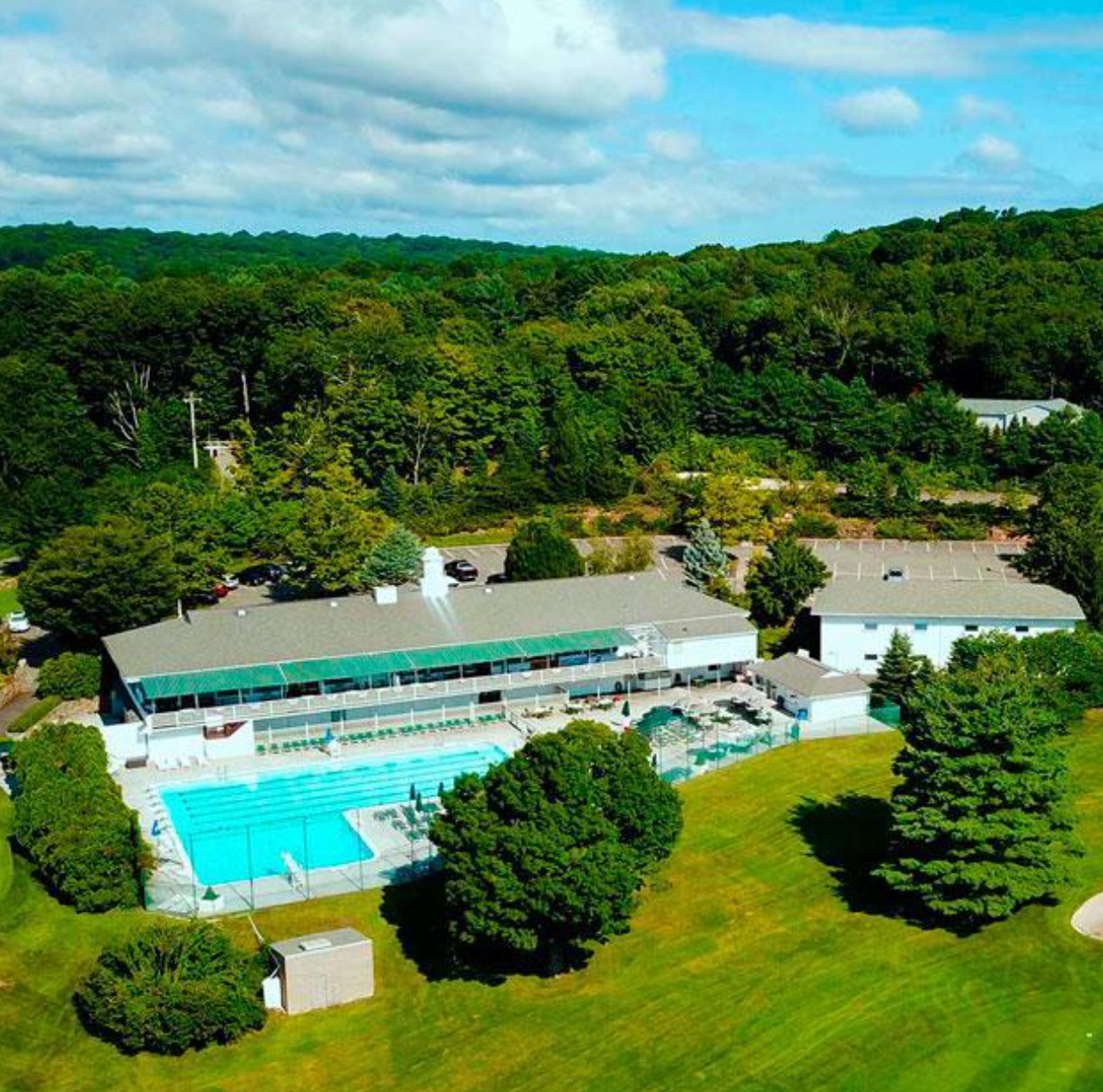 Pool & Recreation